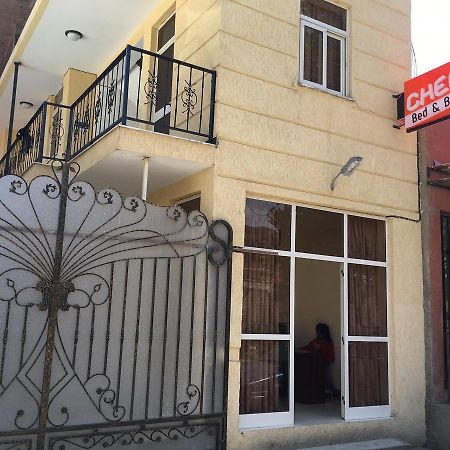 Cheers Bed & Breakfast Addis Abeba Esterno foto